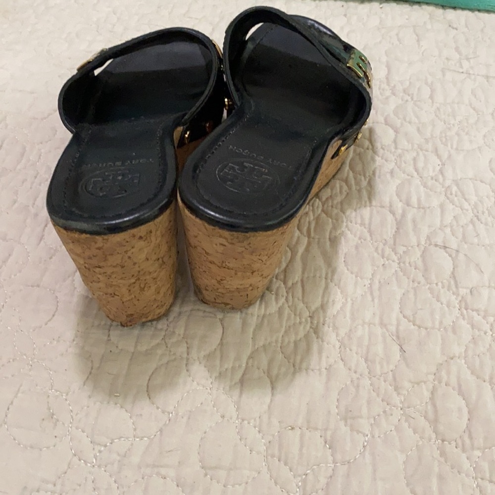 Authentic Tory Burch Wedge, Size 9 - Picture 3 of 7